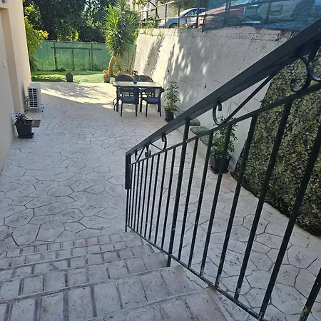 Haven * Corfu (city)